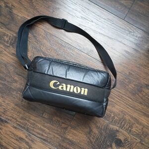 Vintage Canon Black Padded Shoulder Camera Bag